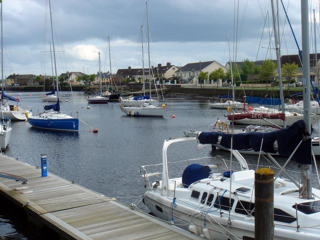 Bridge Hotel Arklow Extérieur photo